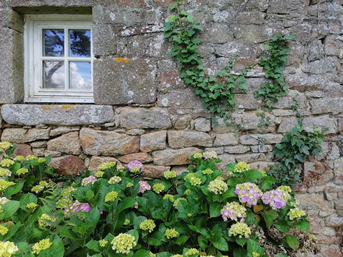 Frairie Du Divit Bed and Breakfast Pontivy Exteriör bild