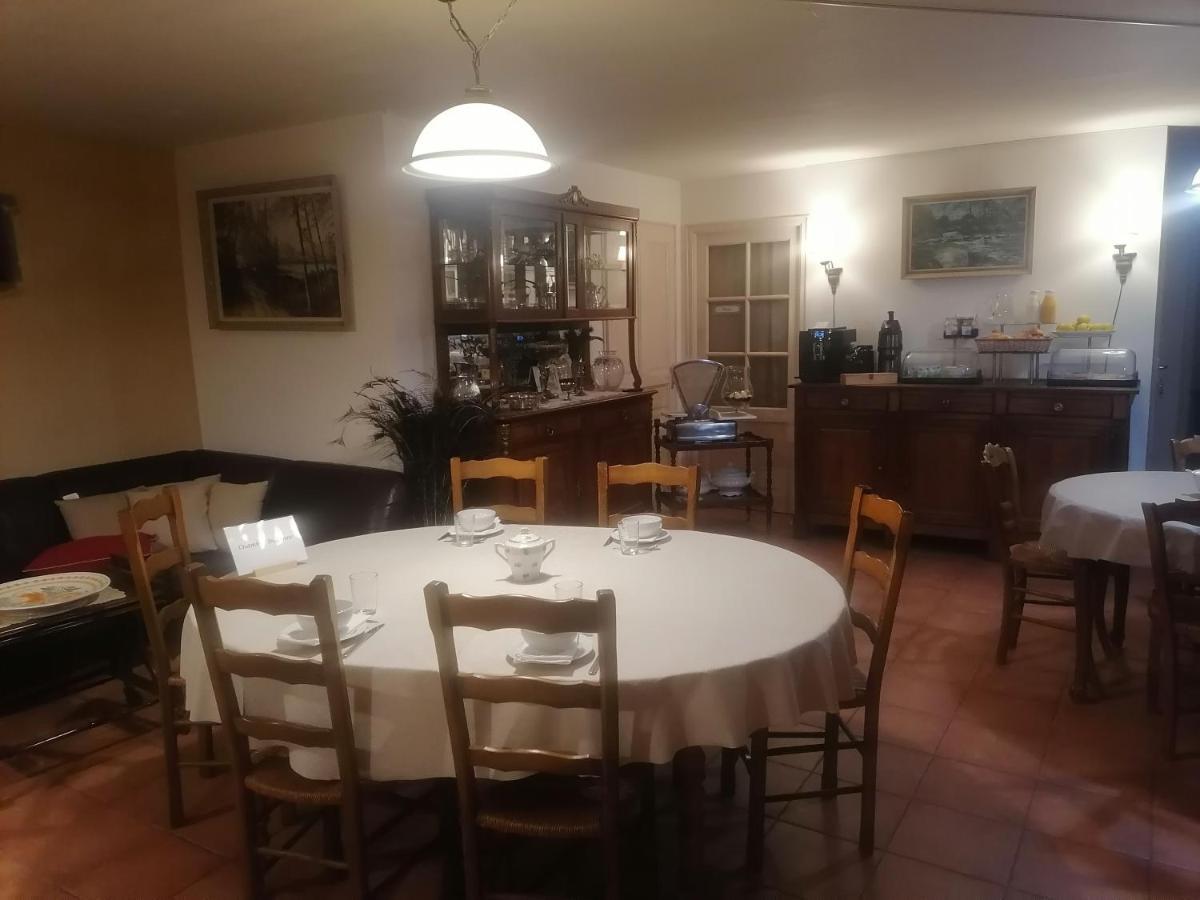 Frairie Du Divit Bed and Breakfast Pontivy Exteriör bild